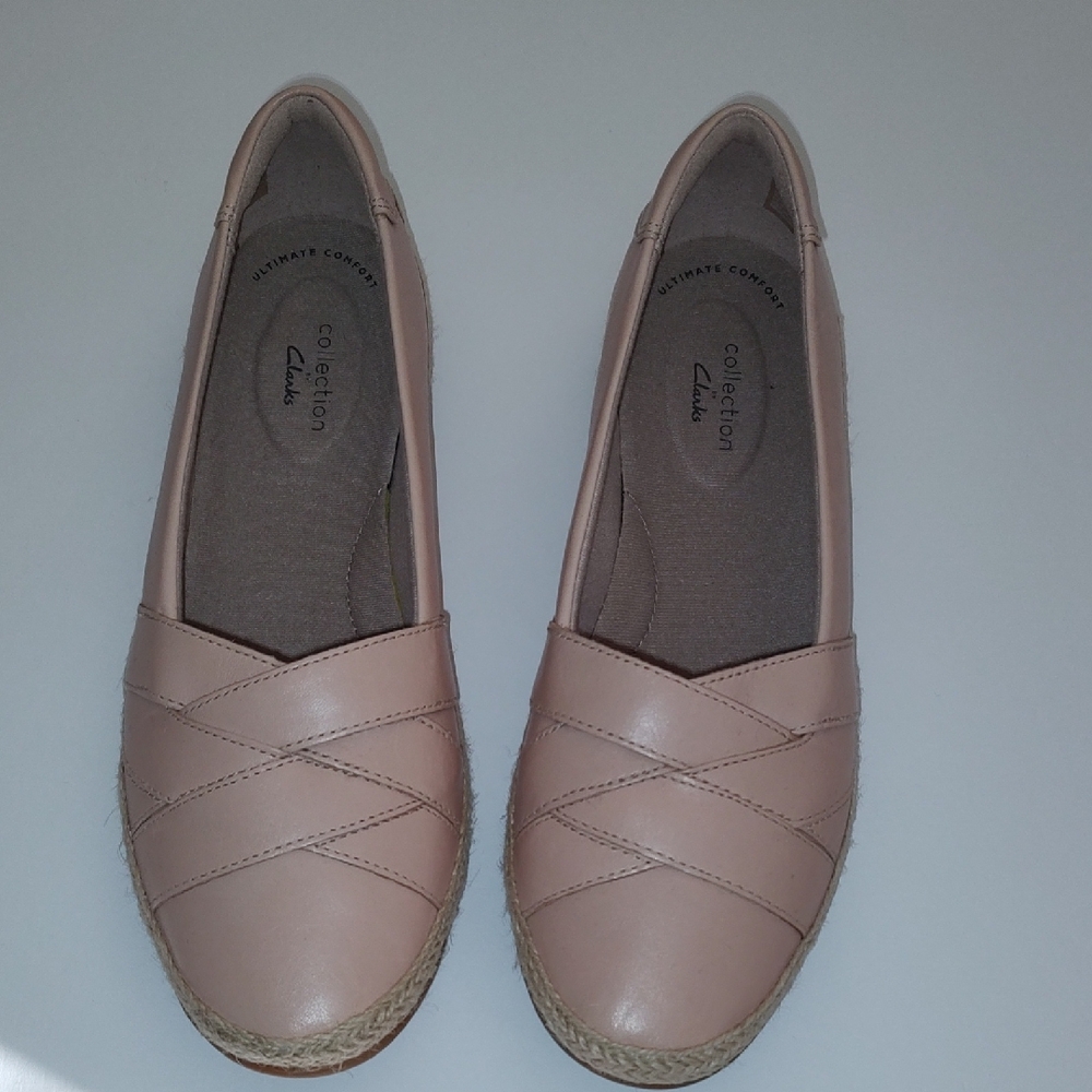 New Clarks Leather Blush Loafer Flats Style: Danely Shine Sz 8.5